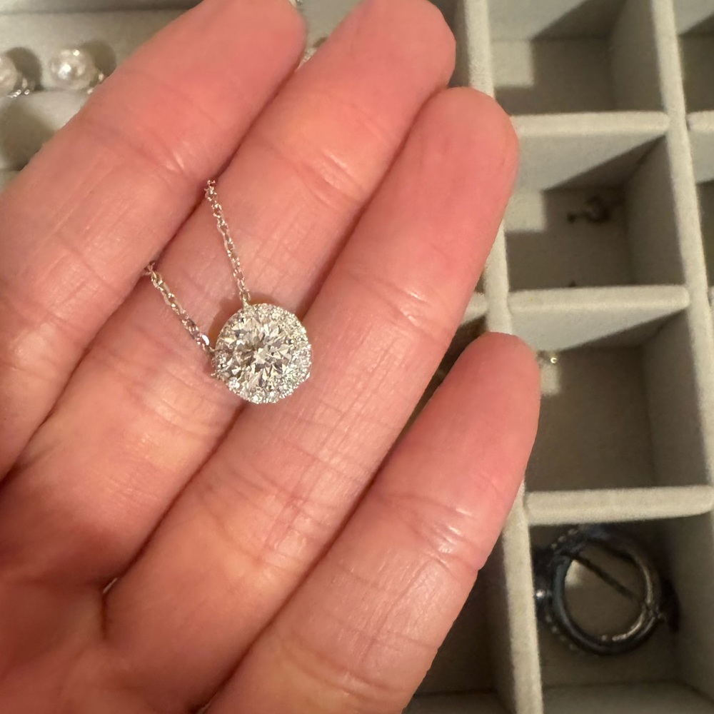 Diamond Halo Pendant Necklace 16" - Round Brilliant 1.0 ctw